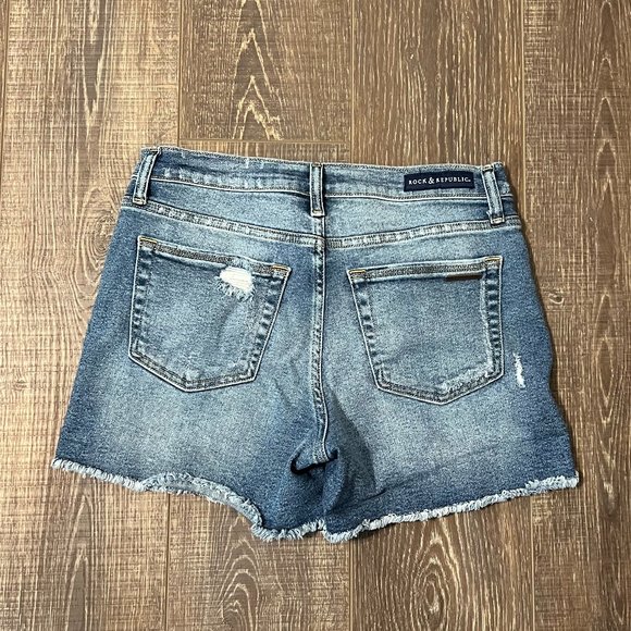 Rock & Republic Pants - Women’s Rock & Republic Distressed Hula Jean Shorts – Size 8